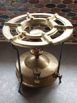 German brass gas stove Bat like new