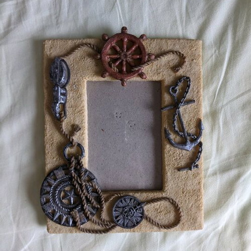 Picture frame nautical beige like new