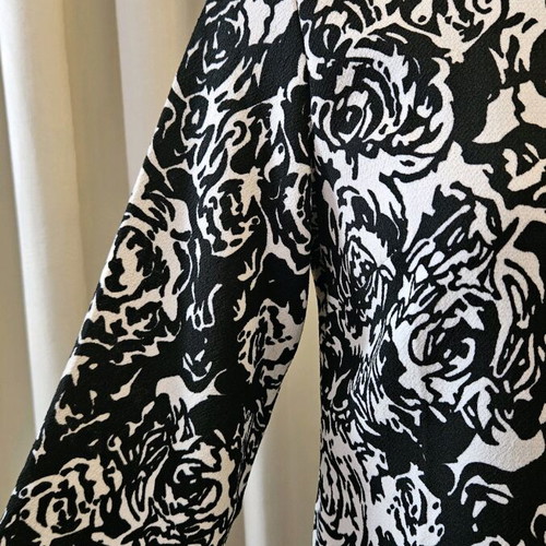 Sweet Miss black and white midi dress size S like new