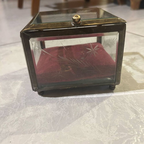 Antique box used with crystal glass and brass details