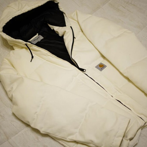 Carhartt Brooke Puffer Jacket new, size L, milk white
