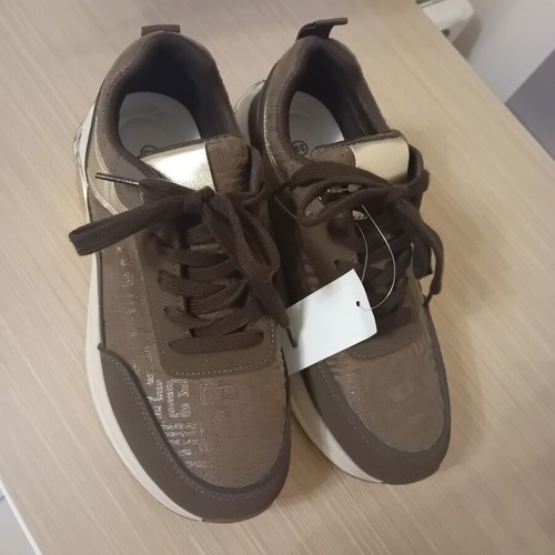 Women's athletic shoes, beige and brown, size 39