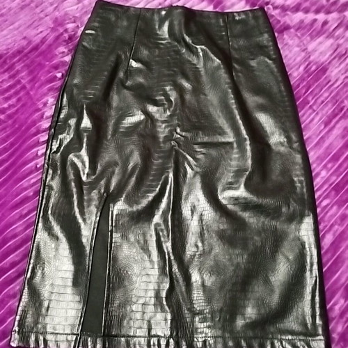 Vinyl skirt Pink Woman new, size Medium, black