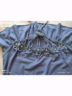 Women's summer blouse used, size Small/Medium