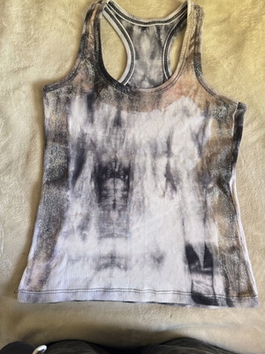 Womens colorful tank top used