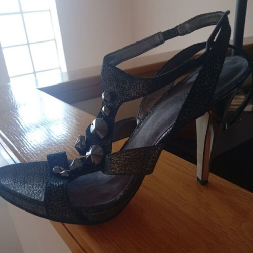 Nine West platform sandals size 40, black