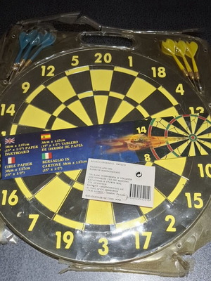 Paper Dartboard 38cm double-sided with 6 steel tip darts new