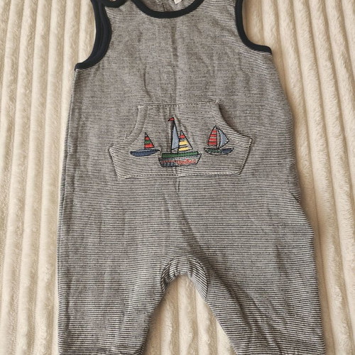 Baby romper 0-3 months like new for boy
