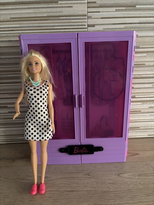 Barbie Ultimate Closet set with doll used, missing parts