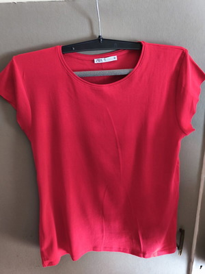 Zara red blouse new, size M