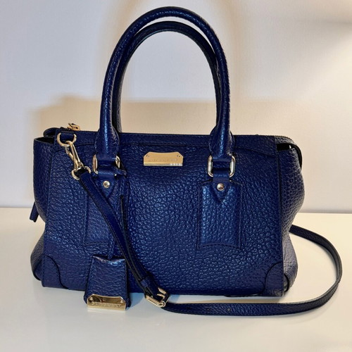 Burberry Heritage Grain leather blue handbag new