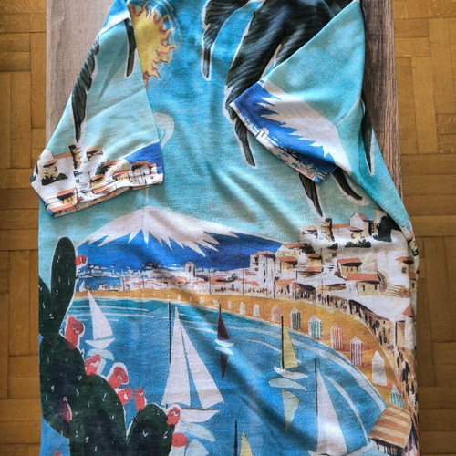 Dolce & Gabbana T-shirt like new, multicolor, size 54