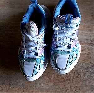 Αθλητικά γυναικεία  παπούτσια  Fila.
