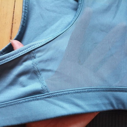 Puma 4Keeps women's sports bra size L, blue green