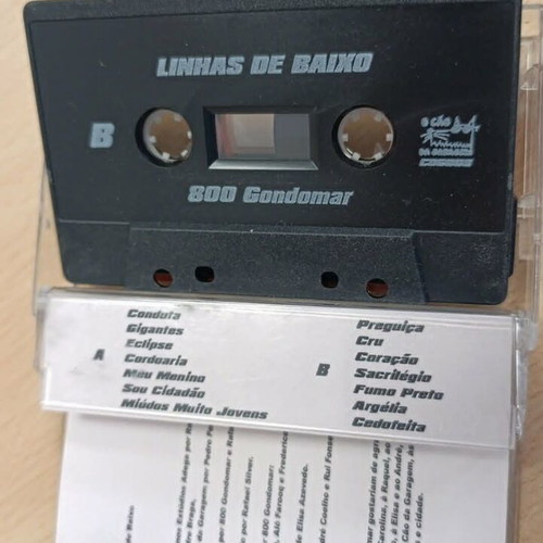 Linhas de Baixo cassette tape like new, rock by 800 Gondomar