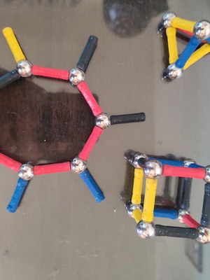 Magnetic Building Sticks 51 Pieces Like New 3D Construction Toy
