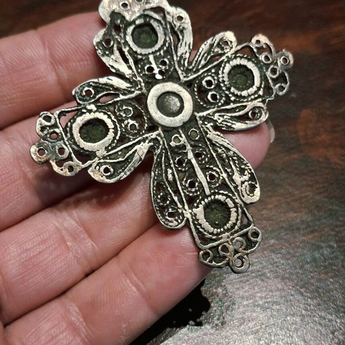 Traditional Gianniotiko Filigree Cross 1950 vintage, like new