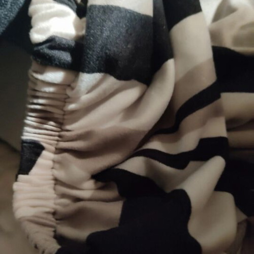 Sofa covers set of 3 like new with 3 small pillowcases