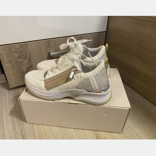 Liu Jo sneakers like new, size 40