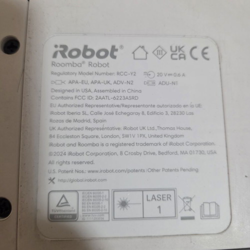 iRobot Roomba 105 Combo robot vacuum like new