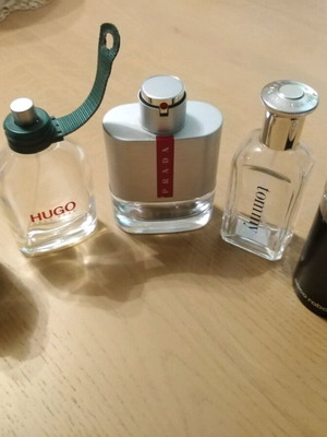 Perfume bottles used, pack of 5 empty men's fragrances