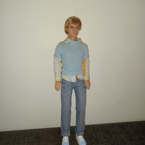 Fashion Fever Ken Doll Blue Jeans 2007 like new