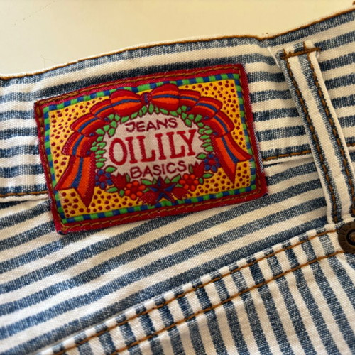 Oilily vintage shorts size XS blue white used