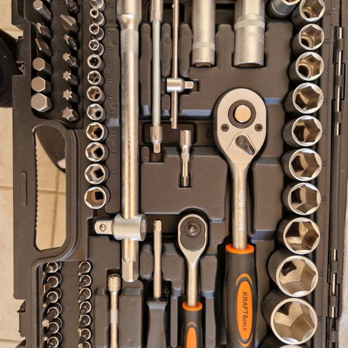 Tool kit workshop wrench set 82 pieces new