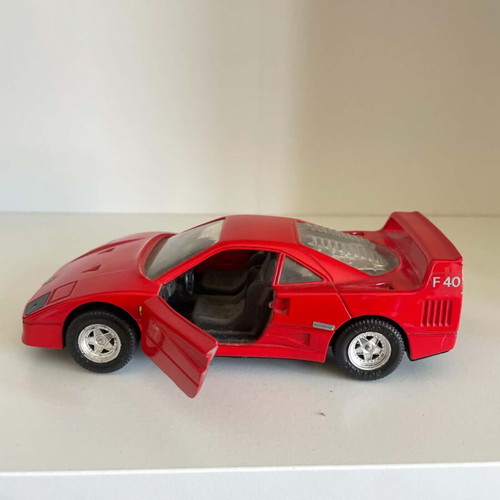 Ferrari F40 1:24 die-cast model used by MIRA