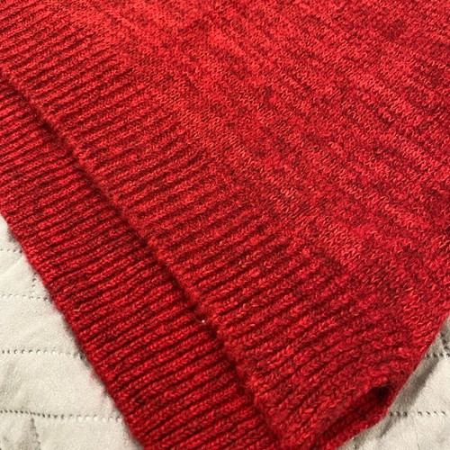 Women's warm pullover like new, one size, red