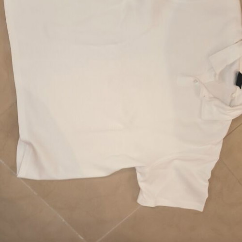 Pull & Bear t shirt like new, size M, white