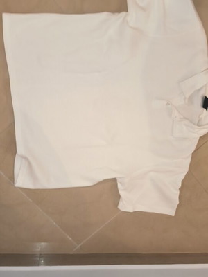 Pull & Bear t shirt like new, size M, white