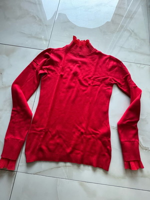 Women's long-sleeve red blouse like new size M