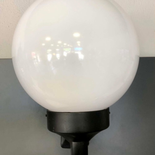 Wall light with arm (Ball) E27 screw lamp new