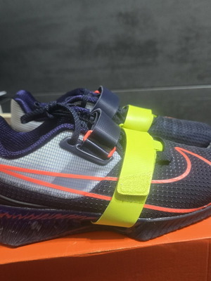 Nike Romaleos 4 Blackened Blue Cyber shoes new, size 40.5