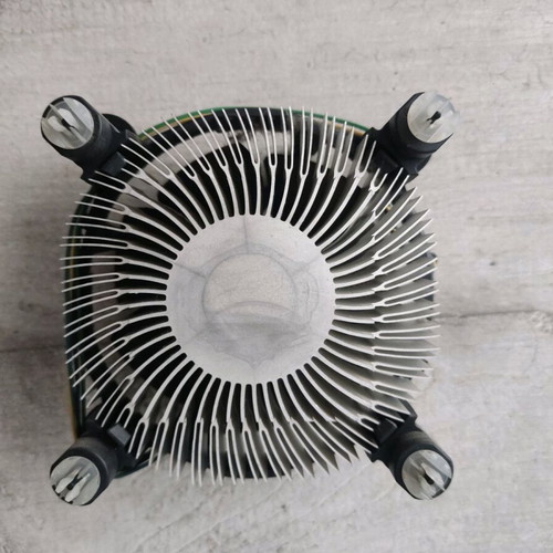 Socket 775 cooler used with fan for processors