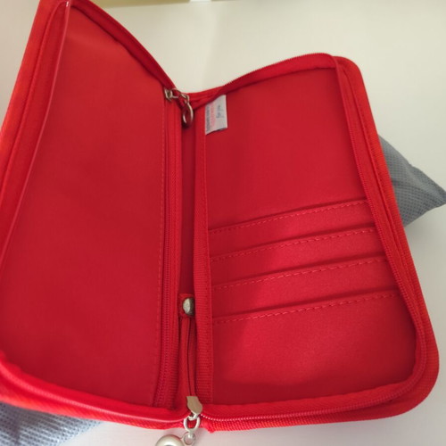 Tupperware large wallet new