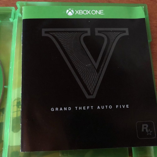Grand Theft Auto V Xbox One & Series S/X like new