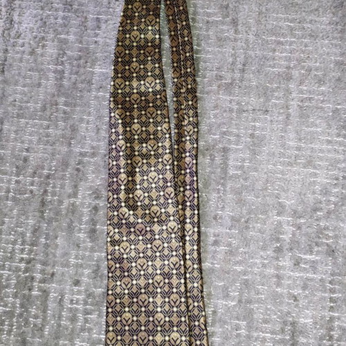 Pagon De Luxe authentic tie 100% silk new, Salvatore Ferragamo