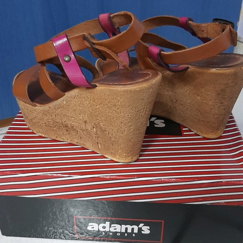 Adam's Shoes brown platform sandals used, size 36, leather