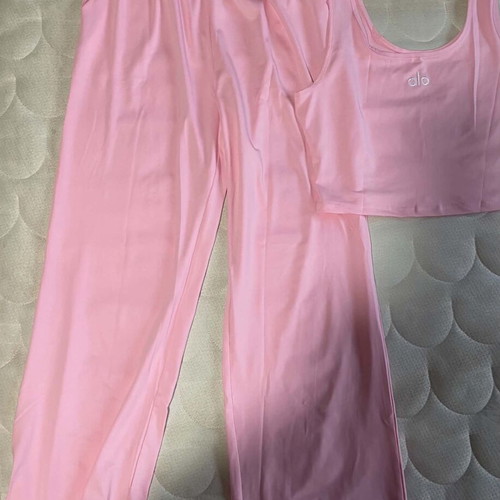 Alo women's sportswear set pink top and pants size M