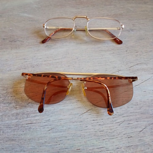 Vintage glasses pack of 2, gold frames, like new