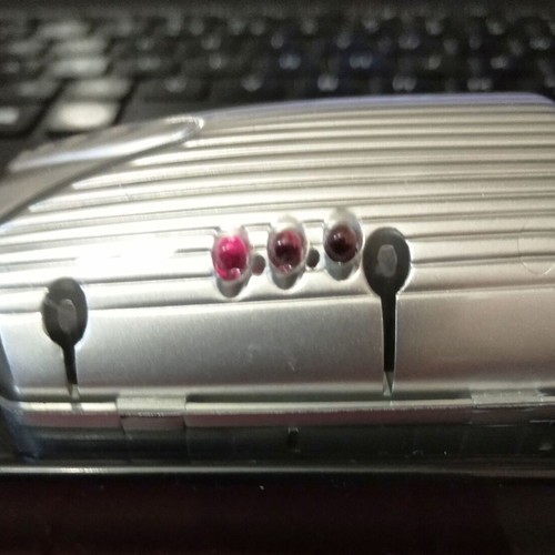 USB hub 4-port pack with USB stick used