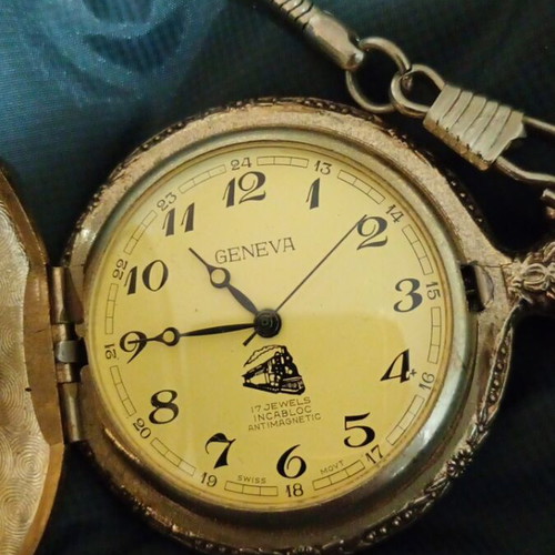 Vintage men's pocket watch used