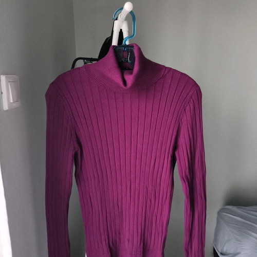 Karavan turtleneck like new, Small/Medium