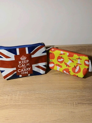Clinique and Keep Calm toiletry bags like new, set of 2
