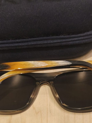 Escape Eyewear Unisex Sunglasses used, tortoiseshell frame, brown mirror lens