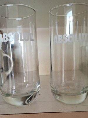 Set of 2 tall Absolut Vodka glasses