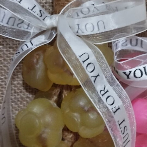 Grape Soap Hanging Decoration for Bathroom and Kitchen, new