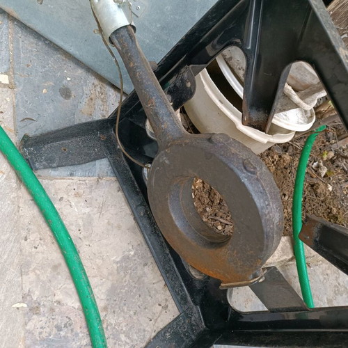 Single gas stove used, black tabletop burner